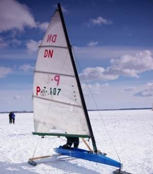 DN-y i Wielkie Święto Lodu Giżycko 2010 fot. UM Giżycko/Patryk Boguszewicz